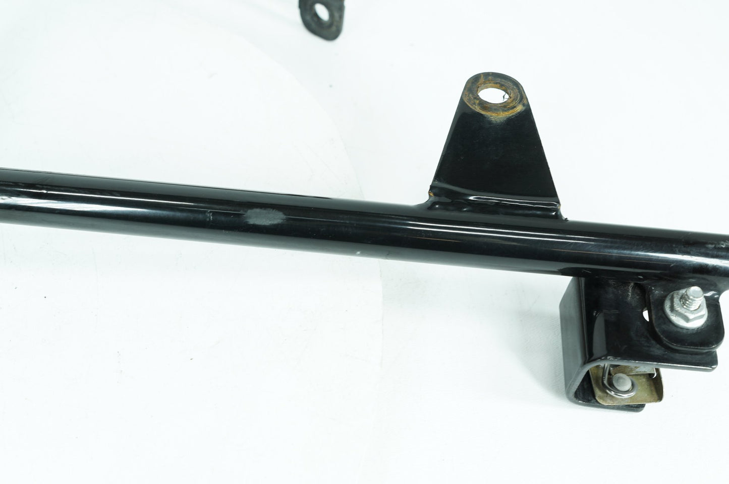 1999 - 2006 Harley-Davidson Softail Deluxe Rear Left Right Saddlebag Guard Rails Bar 49207-09A