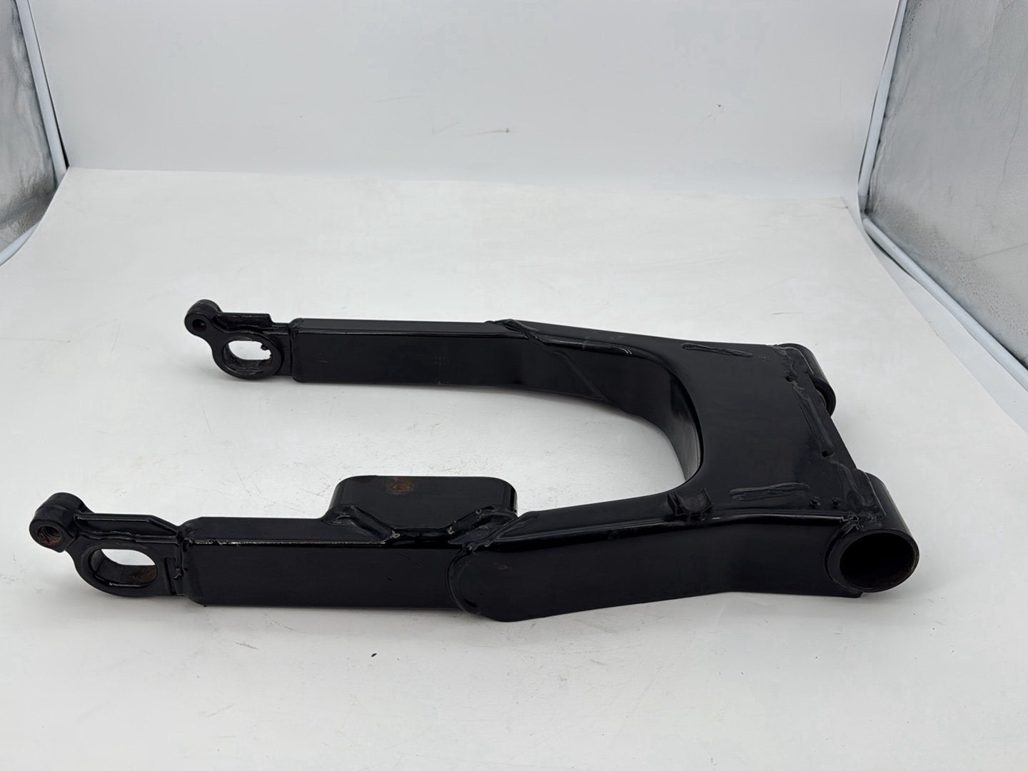 1999 - 2006 Harley-Davidson Touring Road King Custom Rear Fork Swingarm Swing Arm 47549-02A