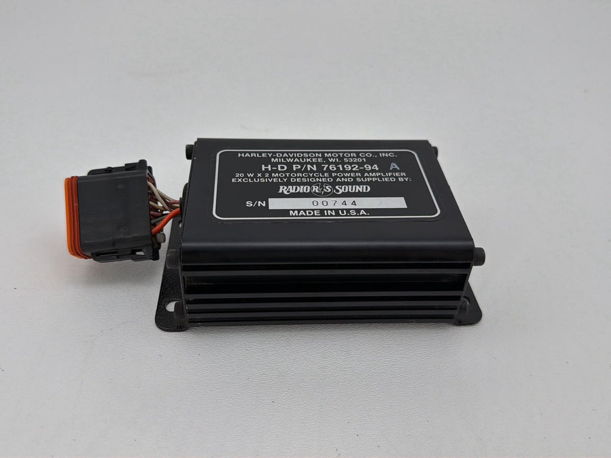 1994 Harley Electra Glide Touring Classic Radio Stereo Audio Sound Amplifier Amp
