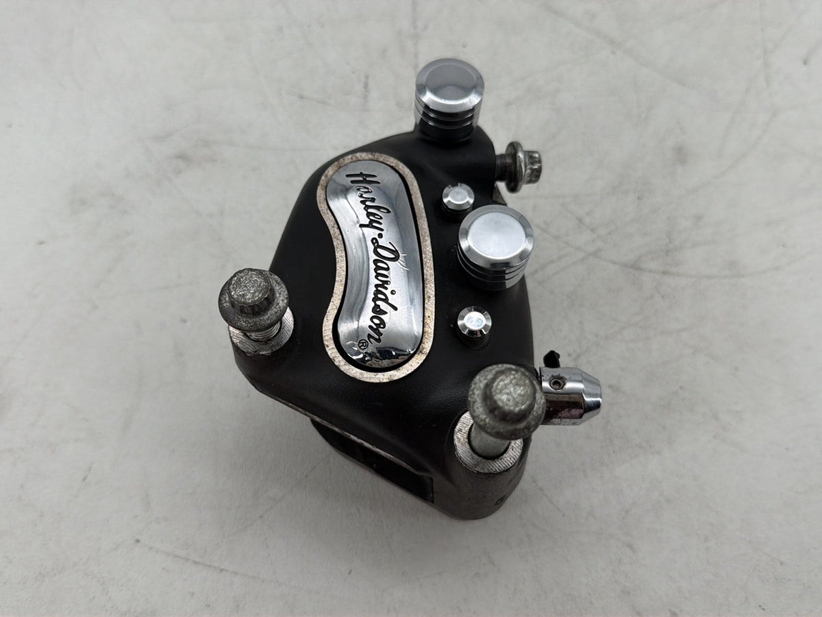 2006 Harley Electra Glide Touring Ultra FLHTCUI OEM Front Right 1 Brake Caliper