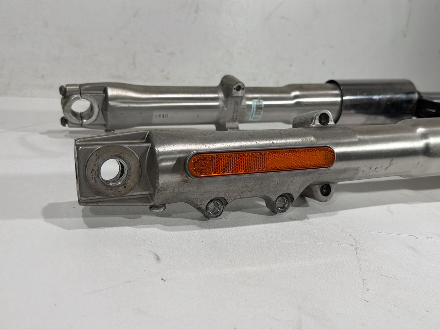 2011 Harley Heritage Softail Classic FLSTC OEM Front Triple Tree Set & LH RH Fork Legs Sliders