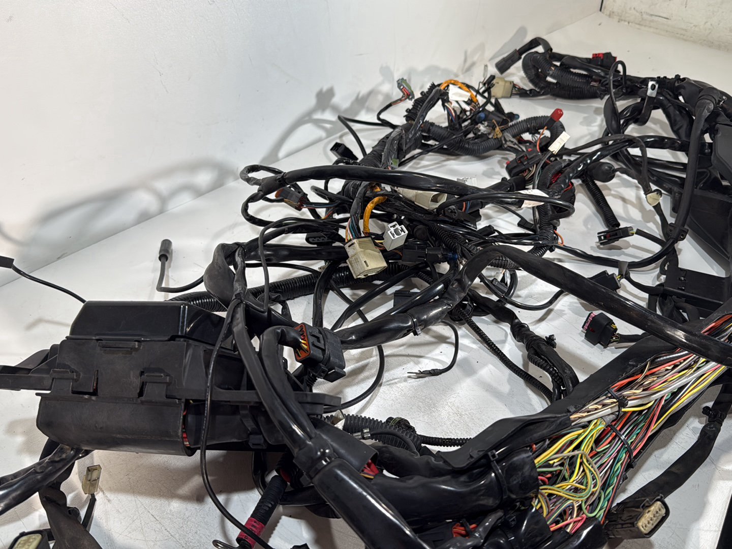 2008 - 2016 Harley-Davidson Touring Electra Glide Ultra Main Wire Wiring Harness Loom 	70121-11