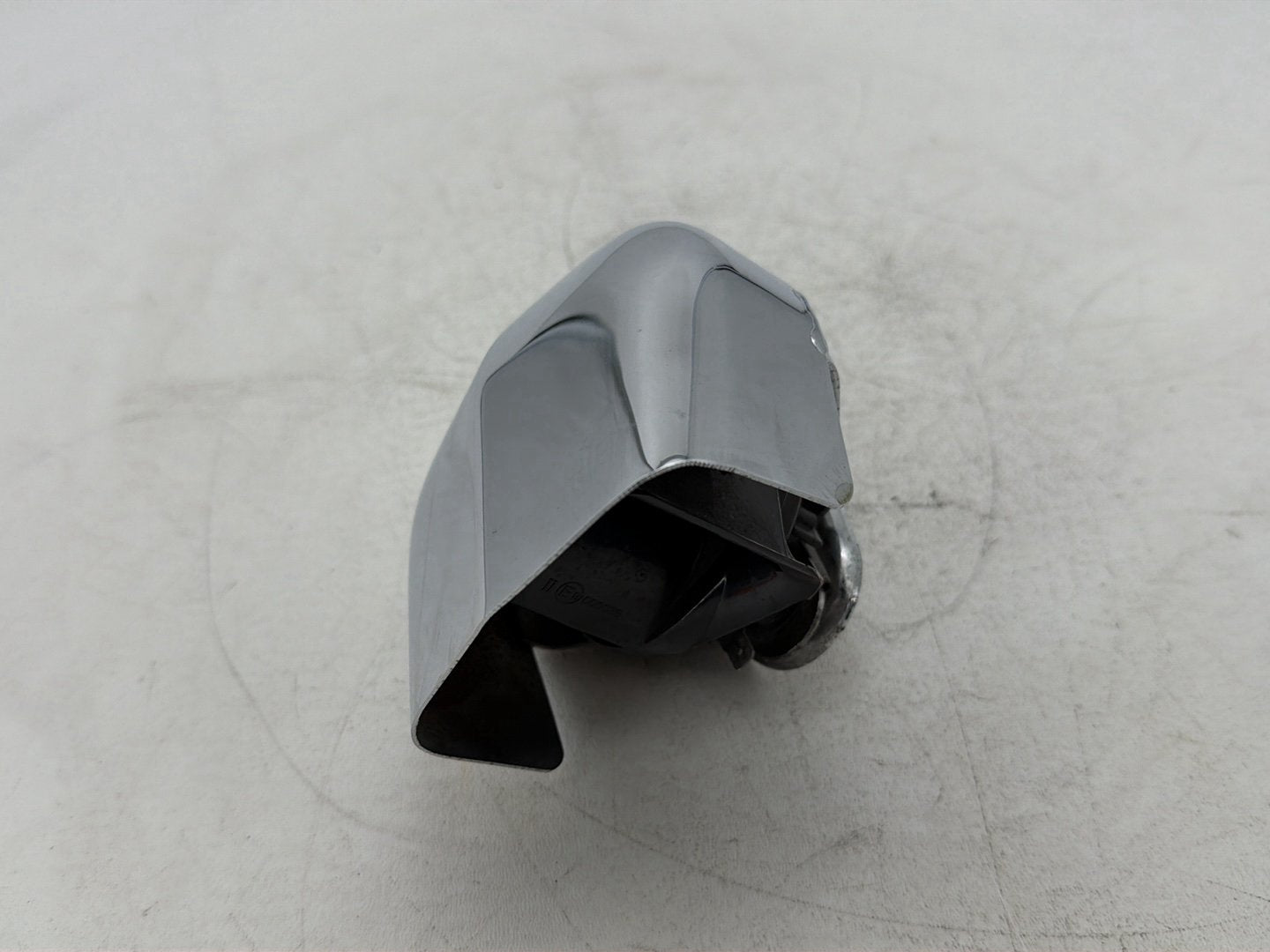 2007 Harley Softail Standard FXST OEM Horn Signal Klaxon Chrome Cover