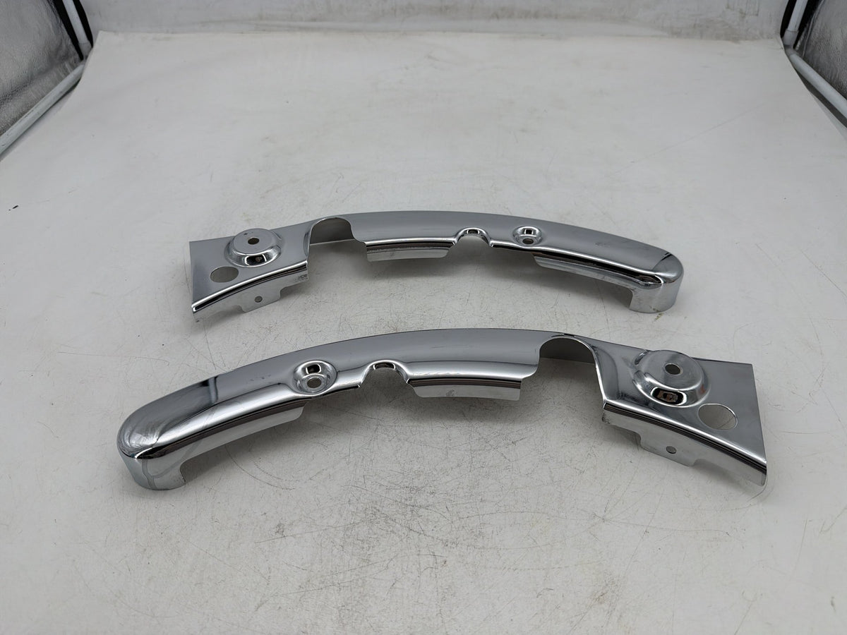 10 Harley Electra Glide Touring Ultra OEM Rear Left Right Fender Struts Bracket