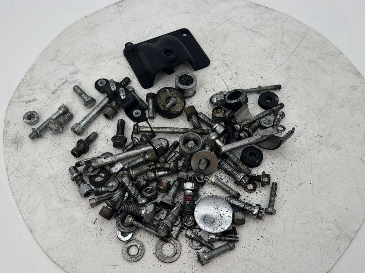 1999 Harley Dyna FXDL Low Rider OEM Hardware Bolts Nuts & Brackets 37178-99