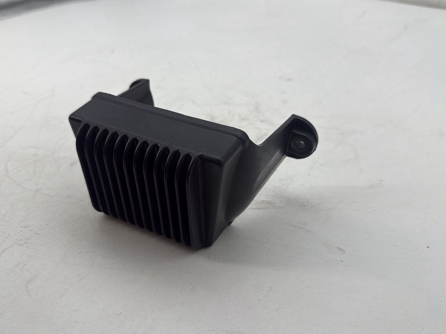 2007 Harley Touring FLHTP Electra Glide Police OEM Voltage Regulator Rectifier