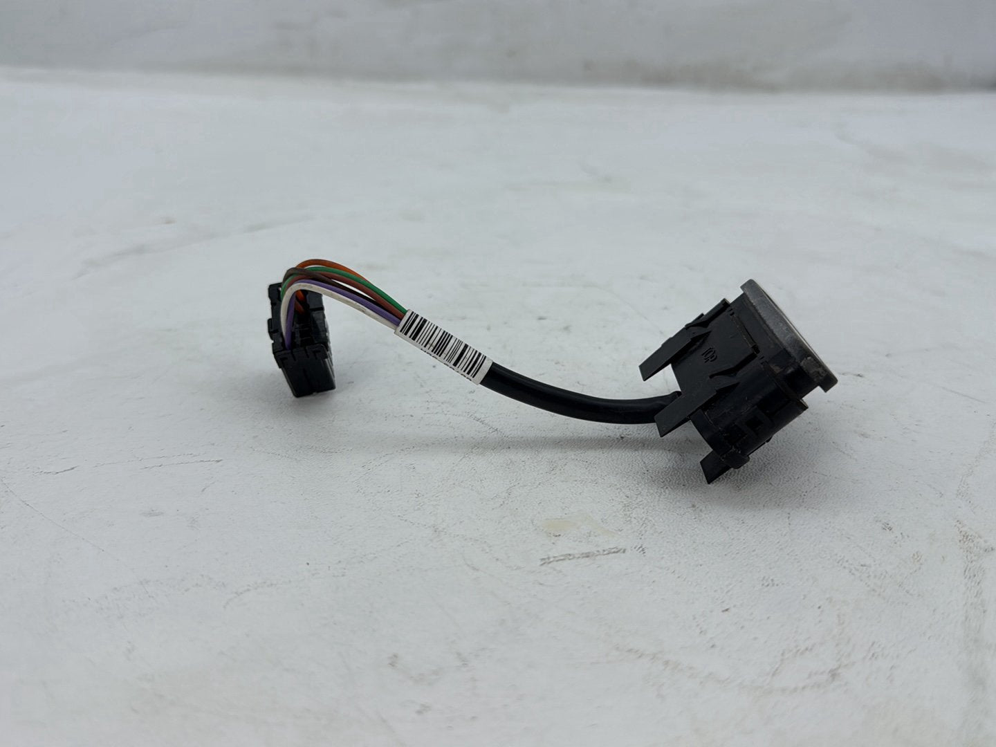 2007 Harley Street Glide Touring FLHX OEM Dash Indicator Lamp Wire Plug 68789-96A