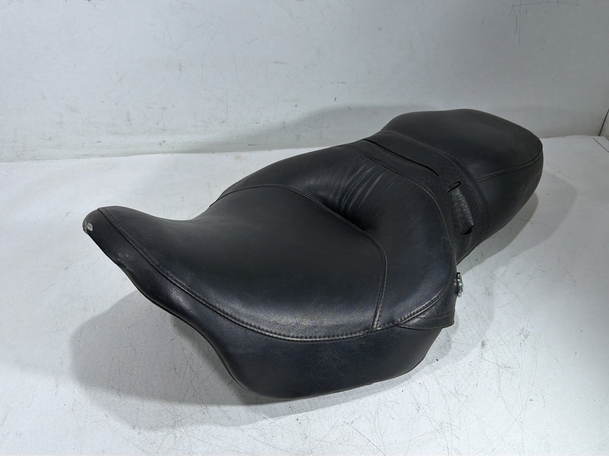 2010 Harley Road King Touring Classic OEM Passenger Rider Driver Seat Saddle