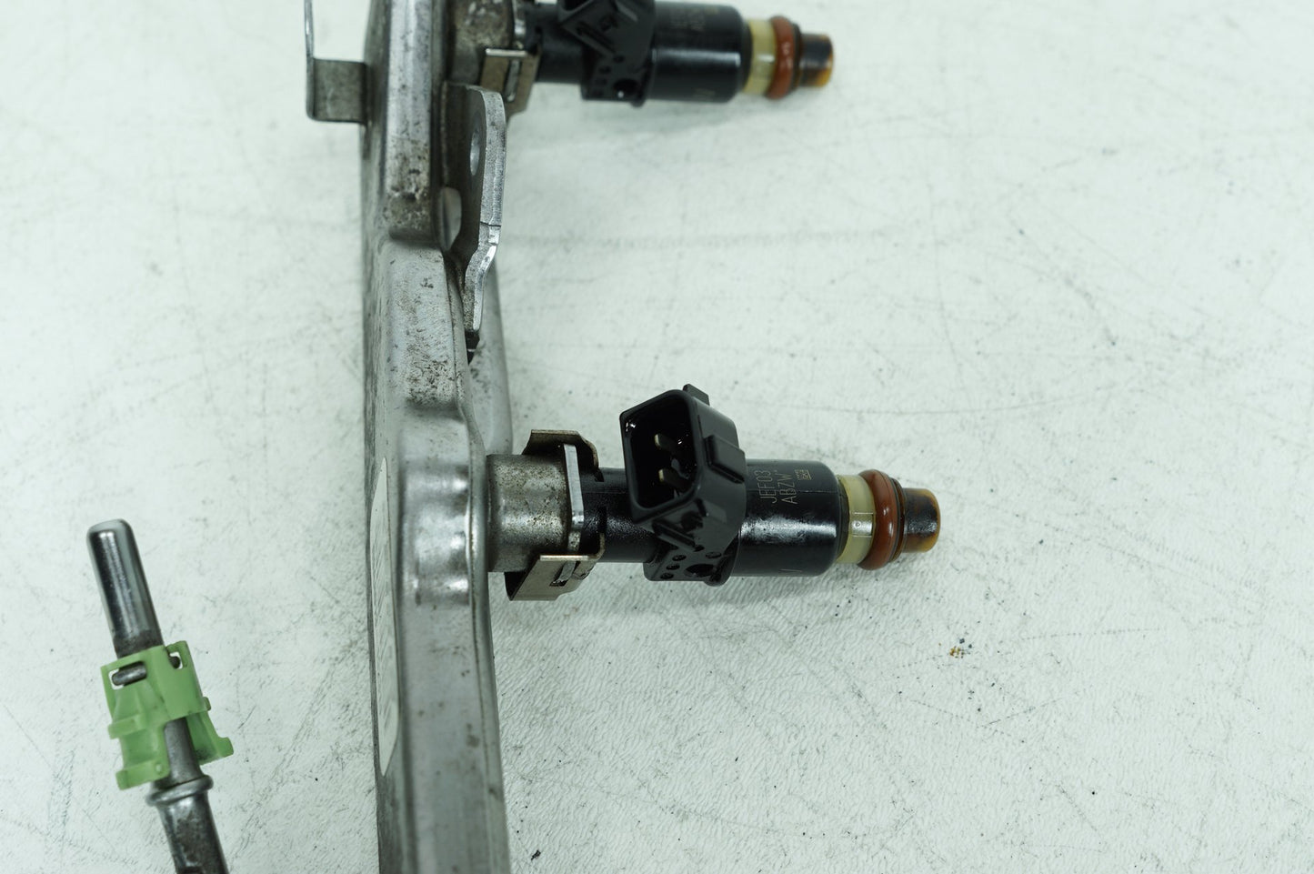 2013 - 2015 Acura ILX  Fuel Injector