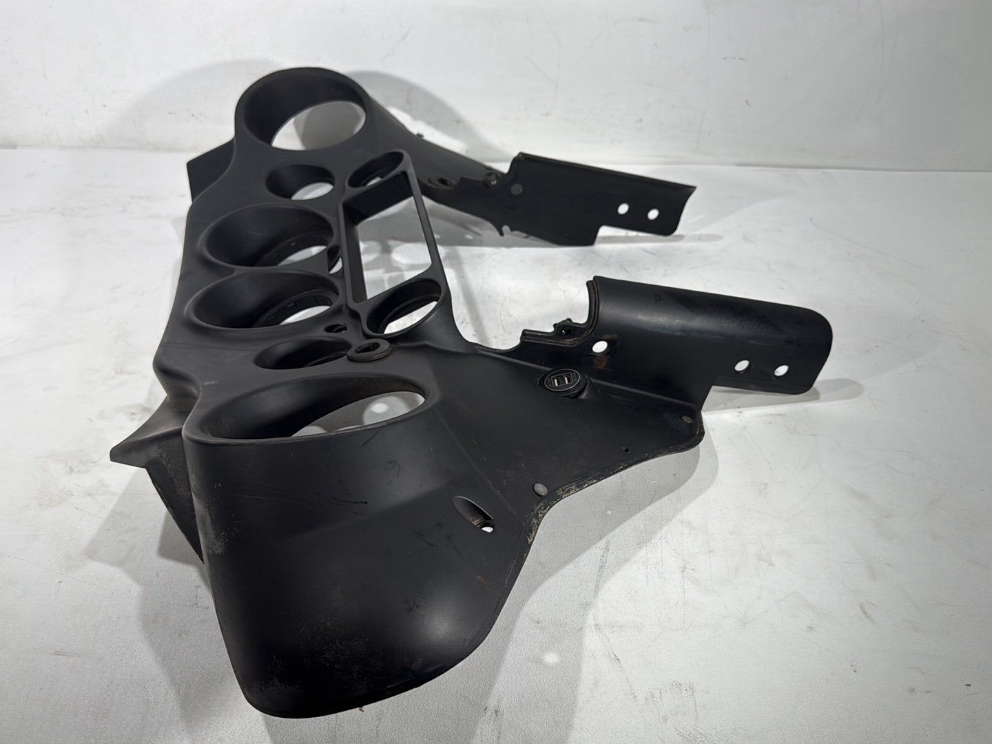 1996 Harley Electra Glide Touring FLHT OEM Front Inner Batwing Fairing Cover