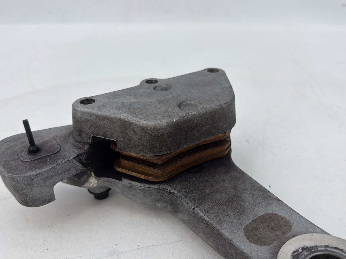 1999 - 2006 Harley-Davidson Touring CVO Screamin Eagle Road King Rear Back Brake Caliper 44681-05