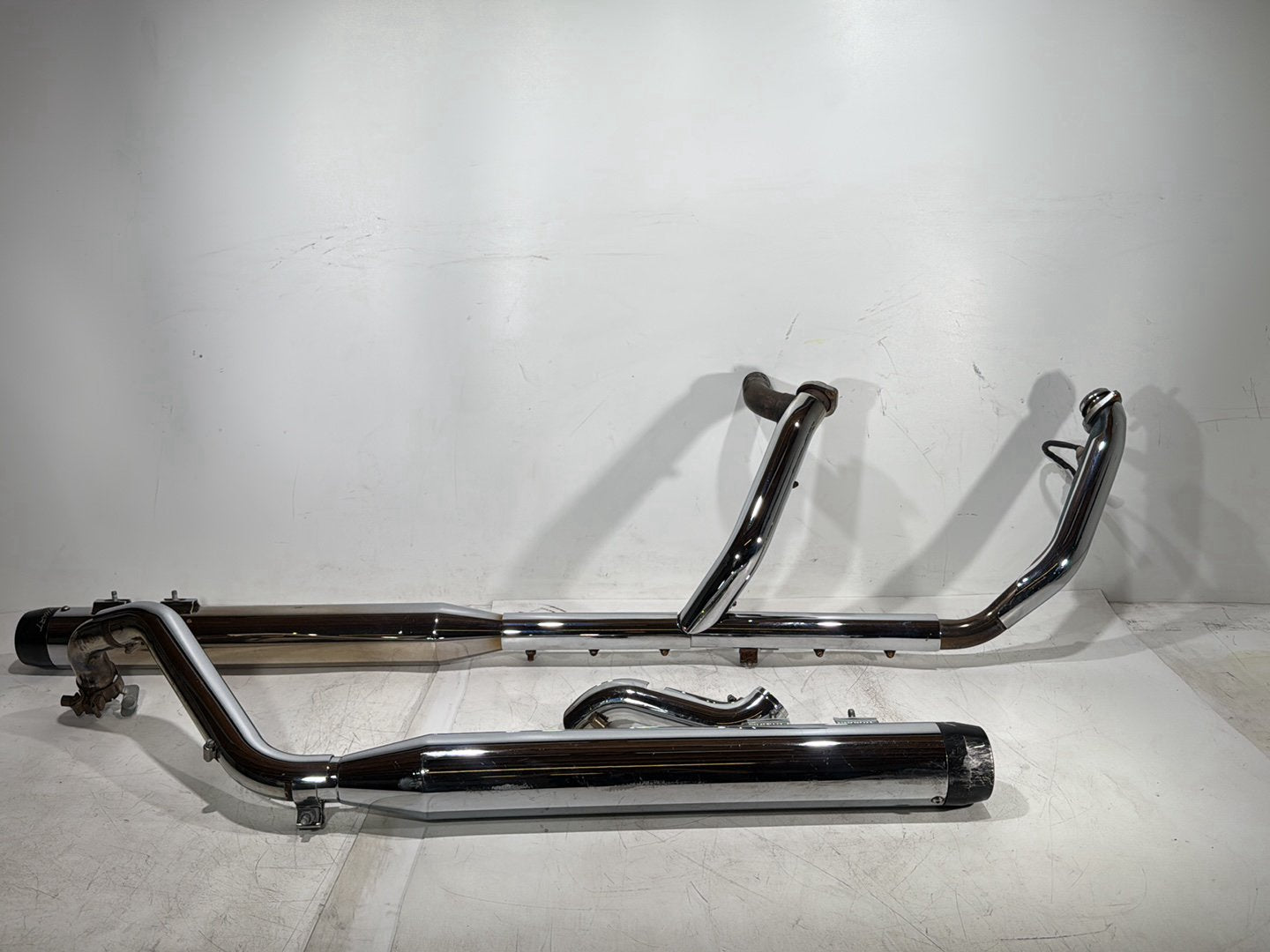 2007 Harley Electra Glide Touring Ultra FLHTCUI Exhaust Header Pipes Muffler