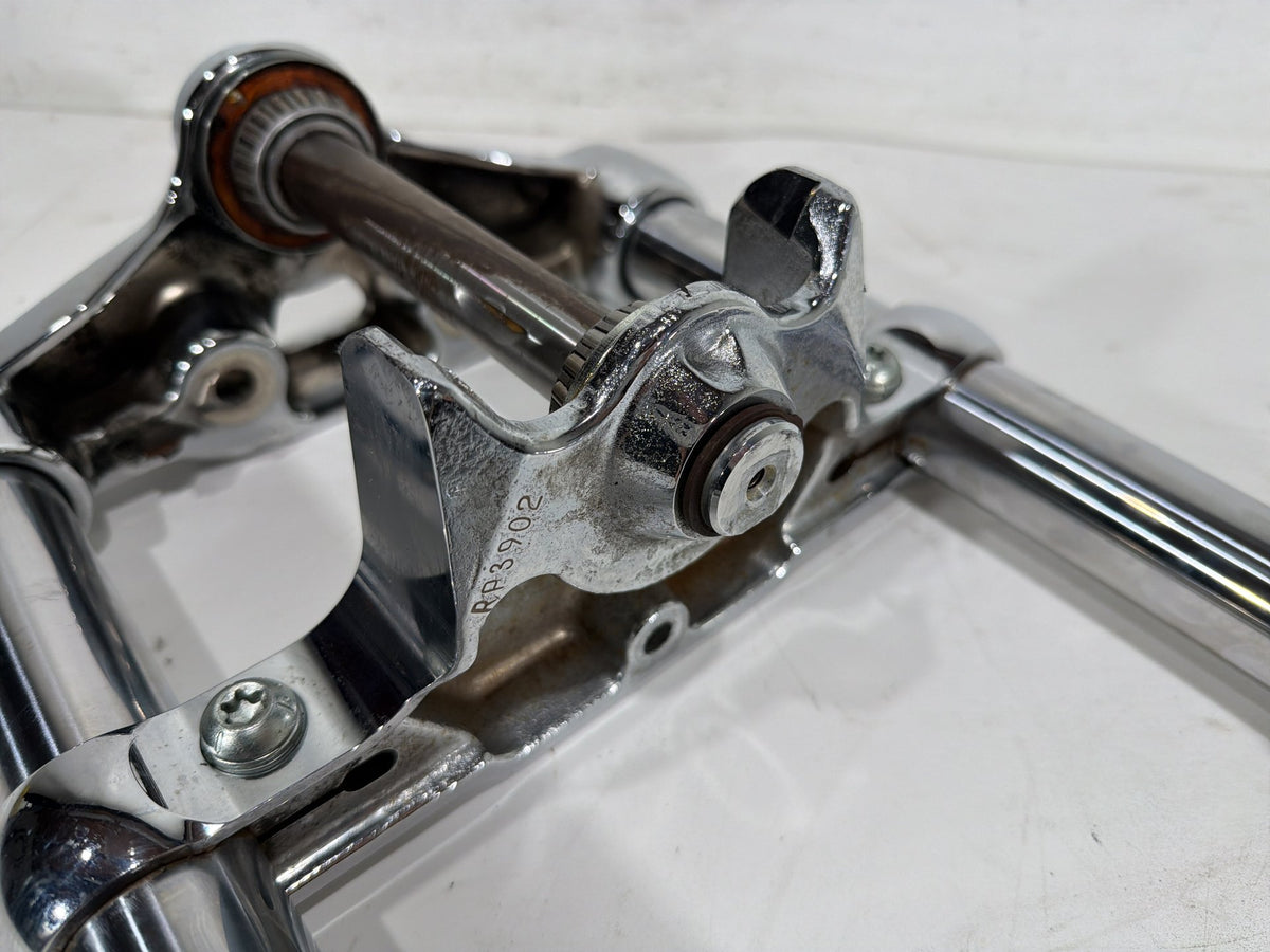 2001 Harley Softail Deuce FXSTD Front Triple Tree Set & LH RH Fork Legs Sliders
