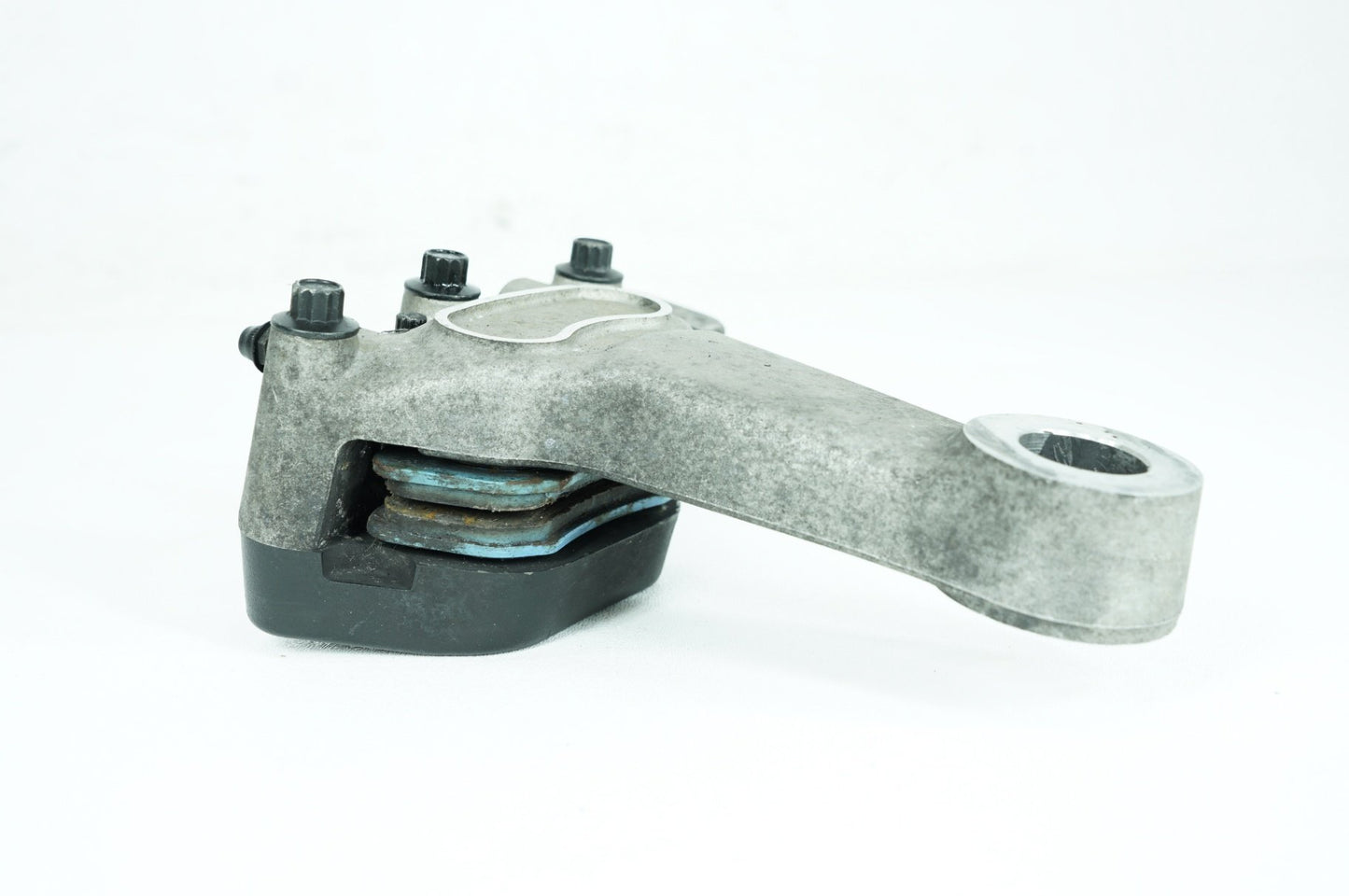 1999 - 2006 Harley-Davidson Touring Street Glide Rear Back Brake Caliper 44080-02C