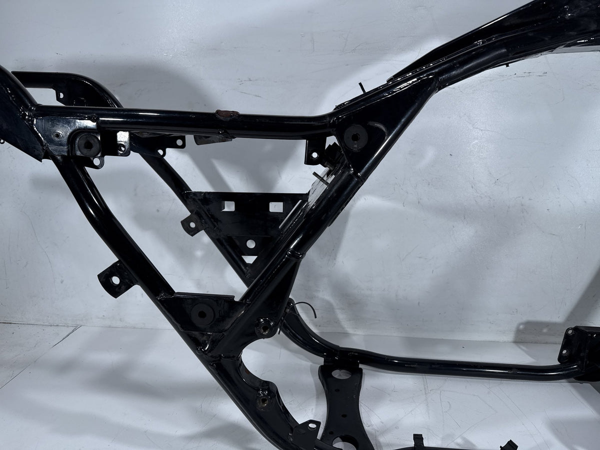 2002 Harley Electra Glide Touring FLHT OEM Body Main Frame Chassis SLVG