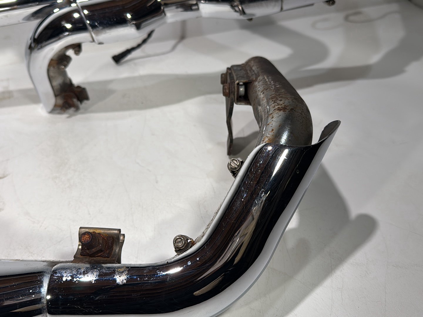 2007 - 2011 Harley-Davidson Touring Street Glide Exhaust Header Pipes Muffler Vance & Hines 	65591-09