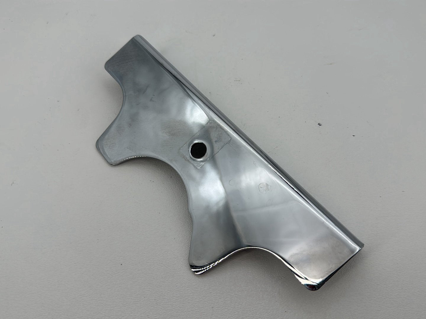 1999 - 2006 Harley-Davidson Dyna Wide Glide Front Fork Bracket Cover 45685-93 45685-93