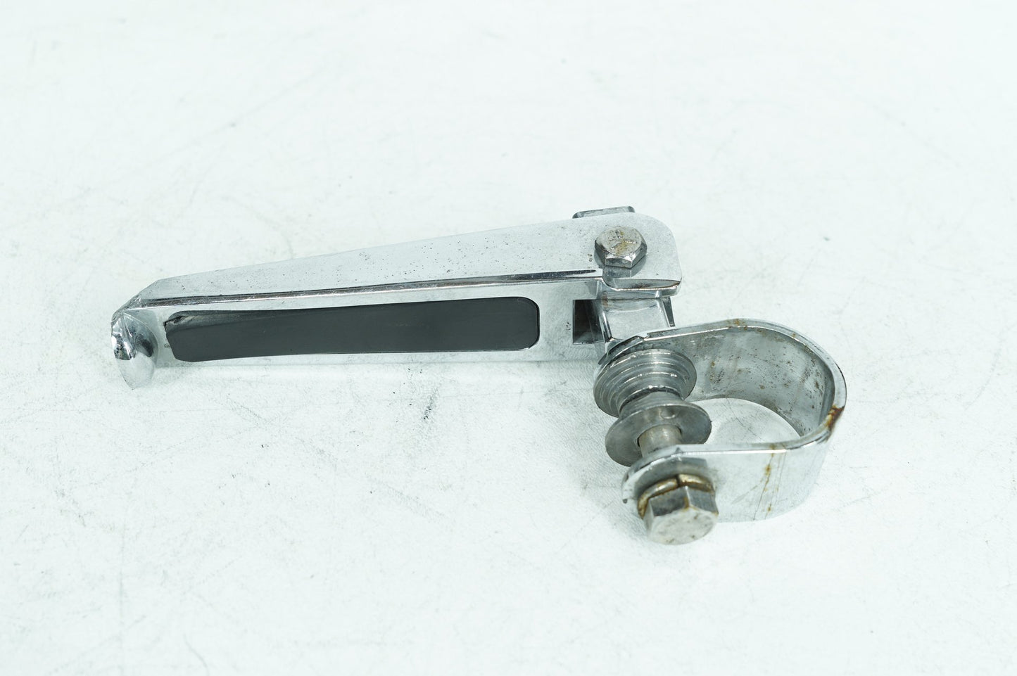 2007 - 2011 Harley-Davidson Touring Electra Glide Classic Front Driver Highway 1 Foot Peg Rest 49144-86