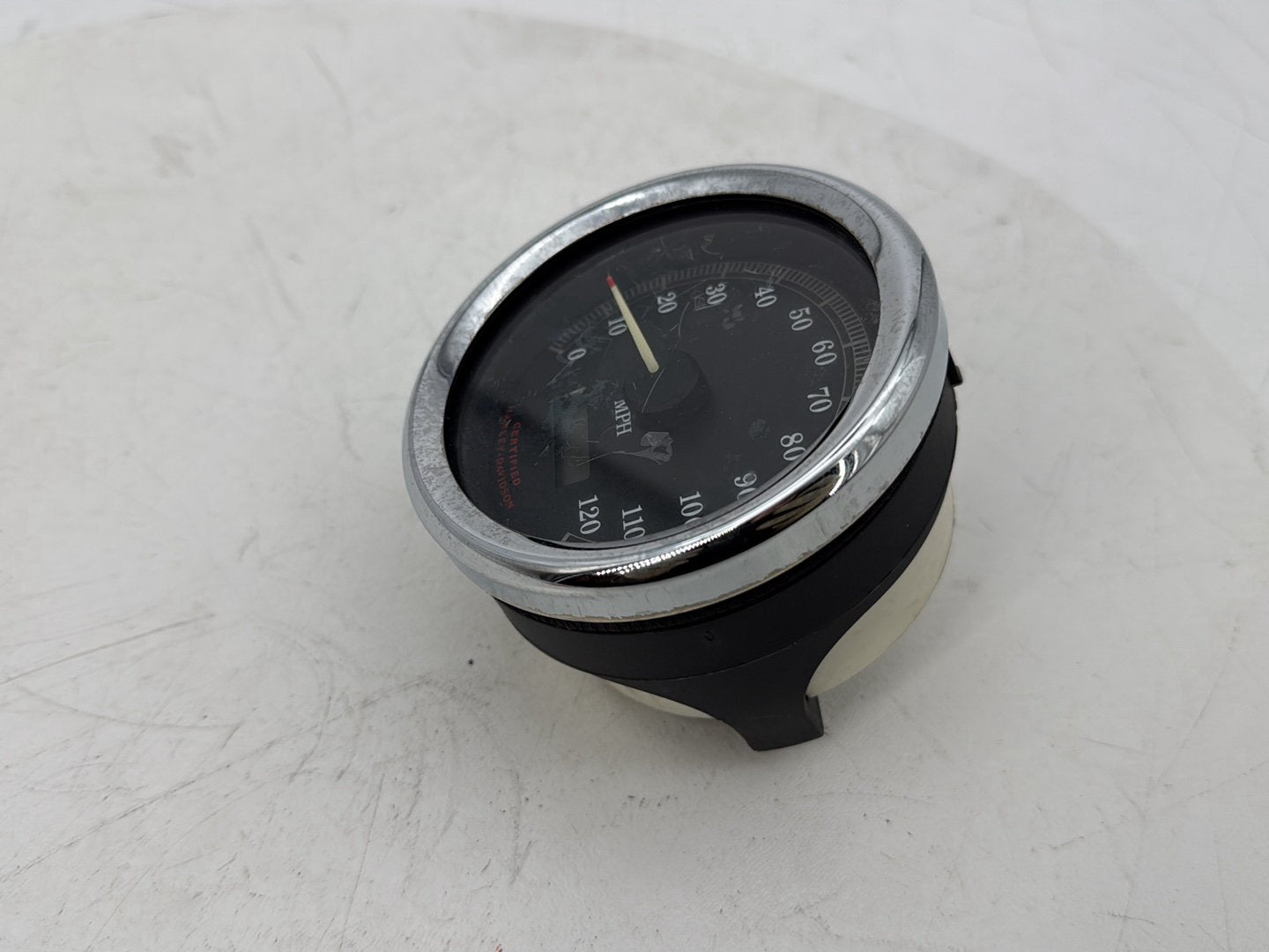Harley-Davidson Misc  Speedo Speedometer Gauge Cluster 67349-00