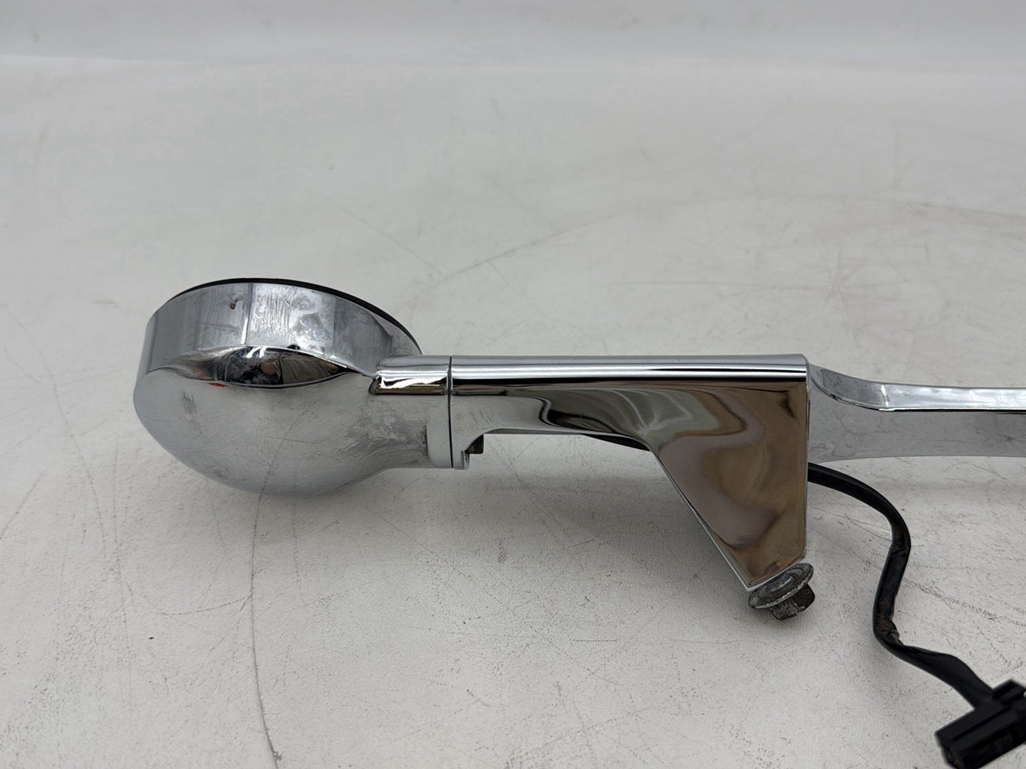 1999 - 2006 Harley-Davidson Touring Electra Glide Ultra Rear Left & Right Turn Signals 68510-74C