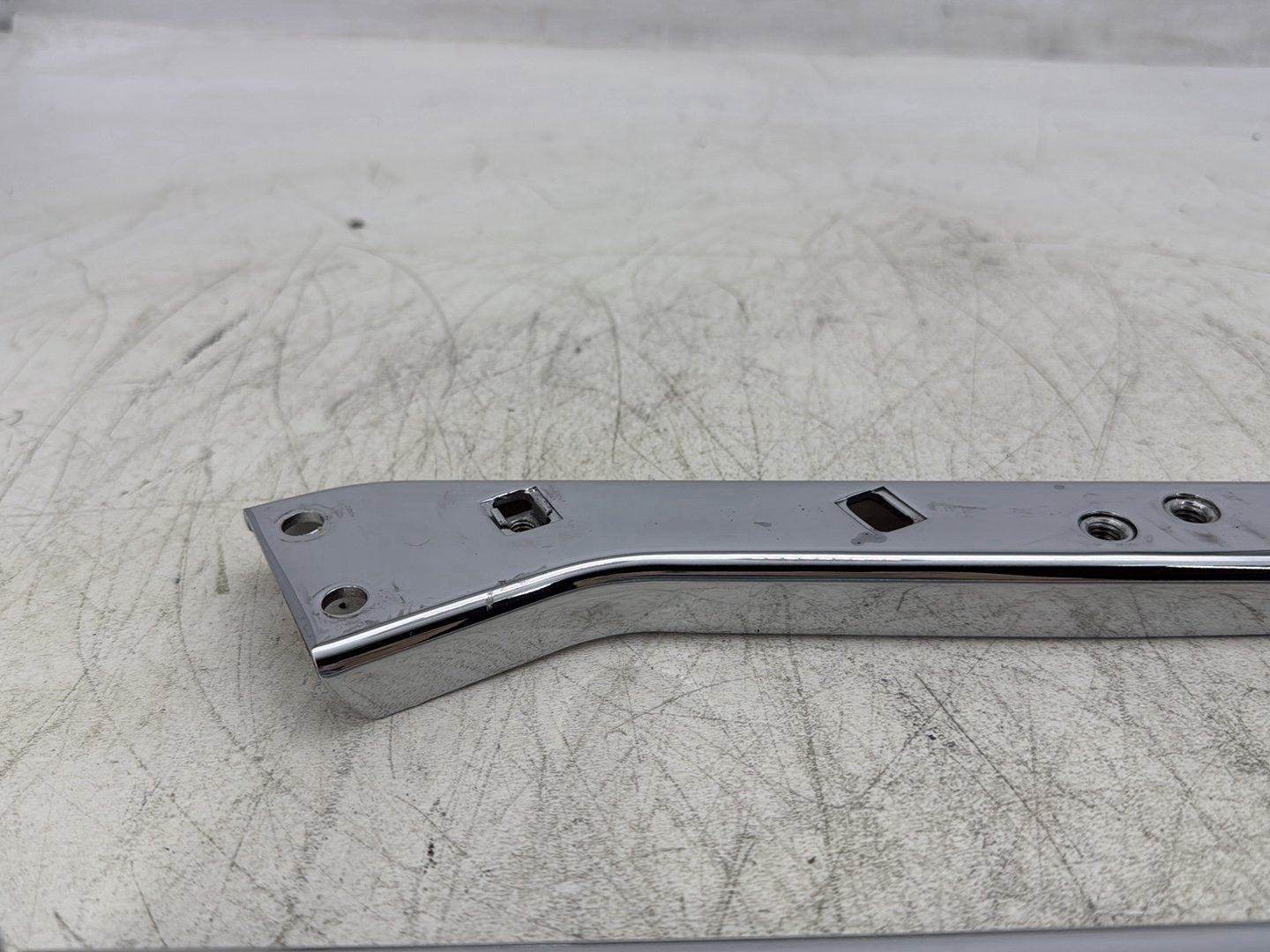 2007 Harley Touring FLHTC Electra Glide Classic OEM Rear Left & Right Saddlebag Fender Support