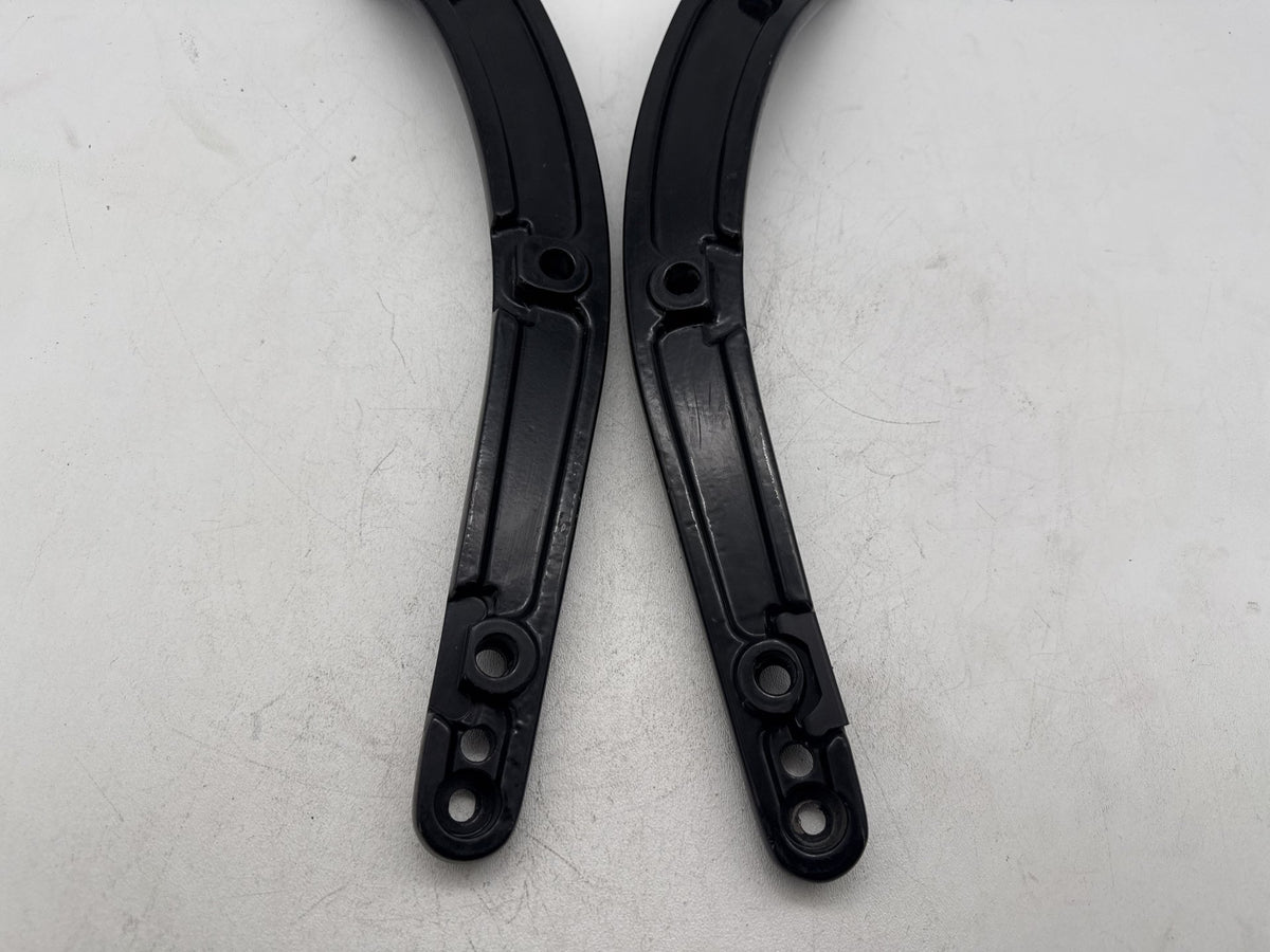 2014 Harley Softail Slim FLS OEM Rear Left Right Fender Struts Bracket