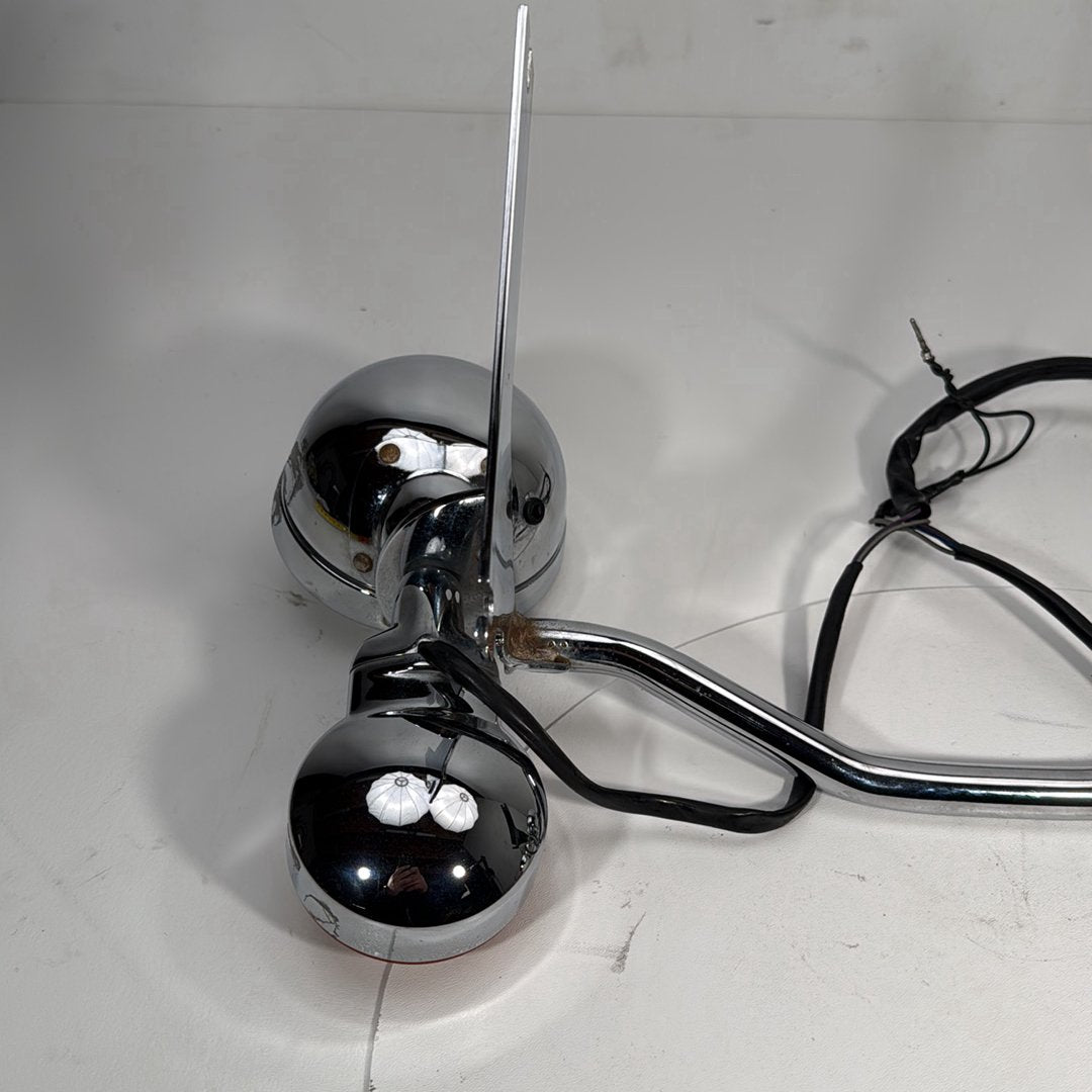 1984 - 1998 Harley-Davidson Touring Road King Police Front Turn Signal Indicators Aux Light Bar  	68712-94A