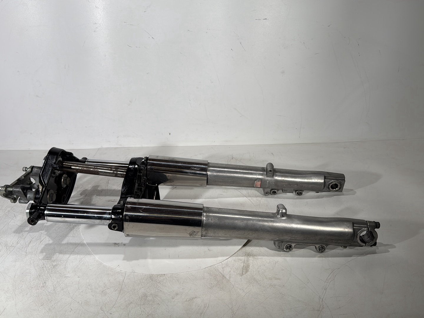 2007 - 2016 Harley-Davidson Touring Electra Glide Ultra Front Triple Tree Set & LH RH Fork Legs Sliders 45435-10
