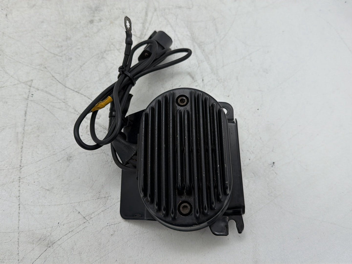 2005 Harley Softail Fat Boy FLSTF OEM Voltage Regulator Rectifier
