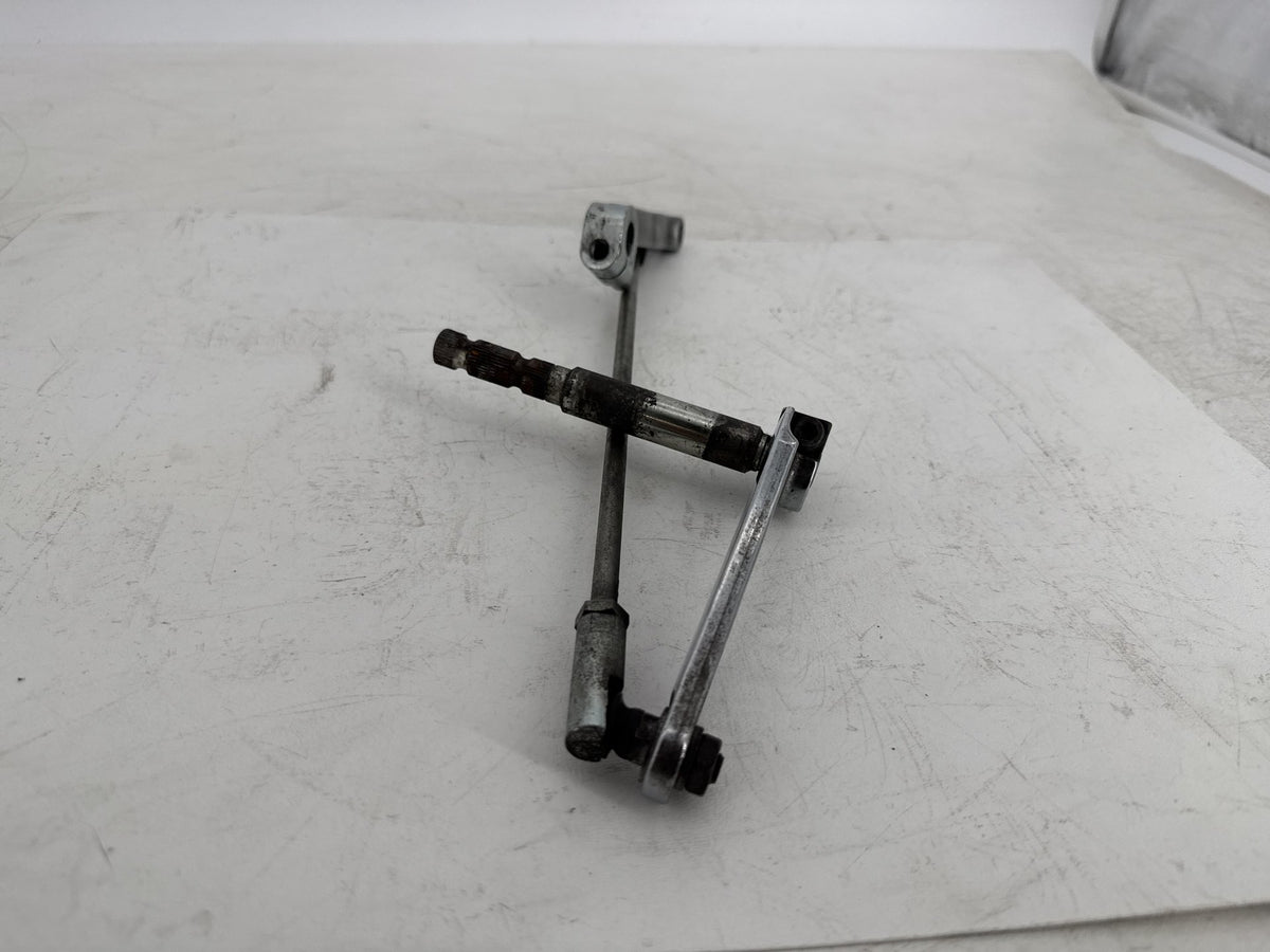 2013 Harley Street Glide Touring FLHX OEM Gear Shifter Lever Arm w/ Rod linkage