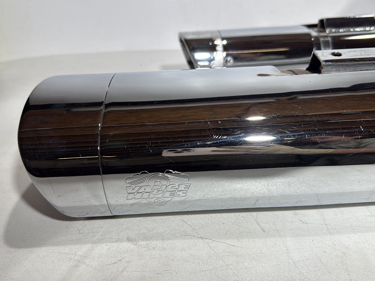 1999 - 2006 Harley-Davidson Touring Electra Glide Ultra Exhaust Header Pipes Muffler Vance & Hines 65621-99B , 65539-95A