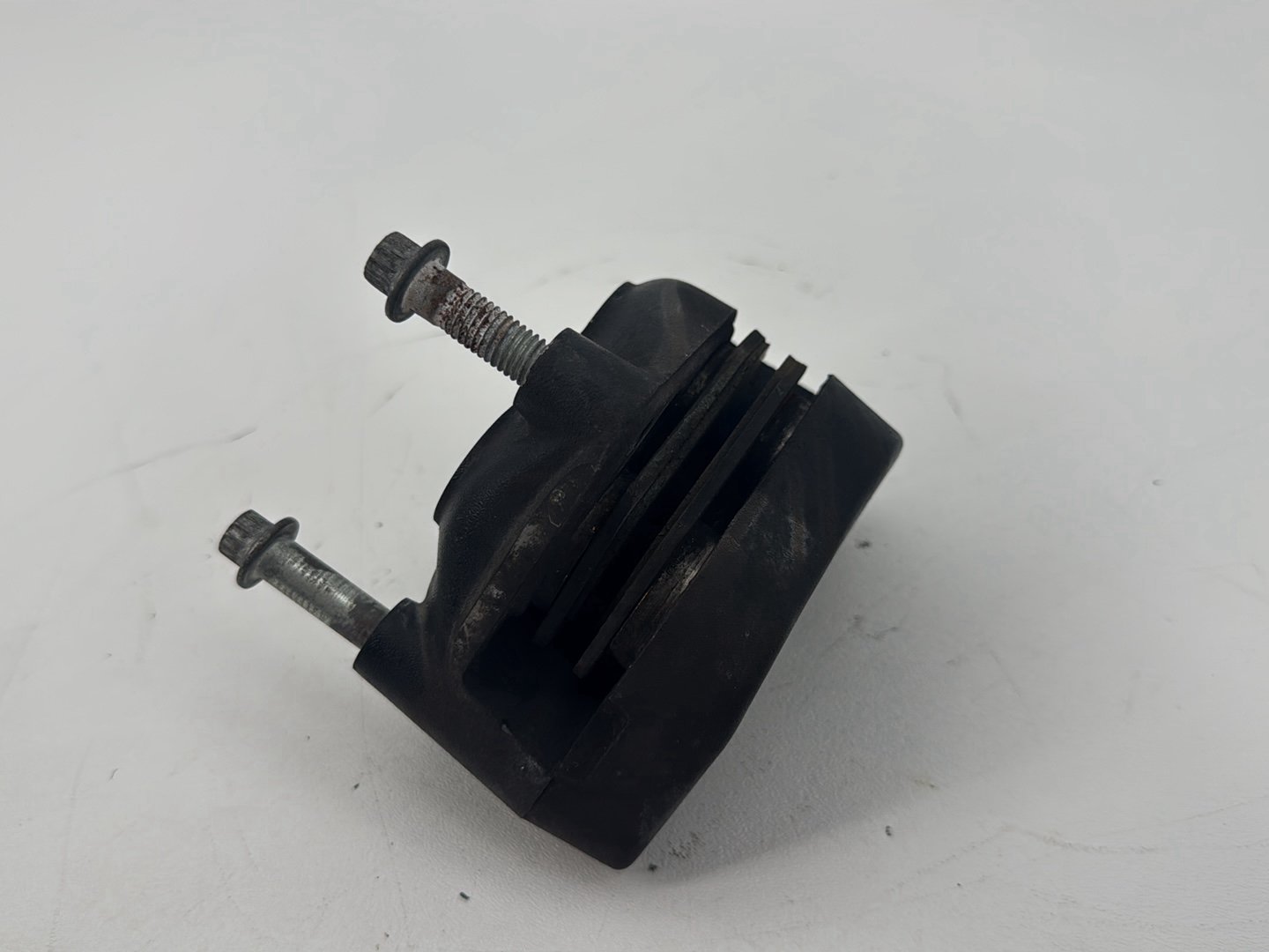 1999 - 2006 Harley-Davidson Touring Electra Glide Classic Front Left 1 Brake Caliper 44046-00D
