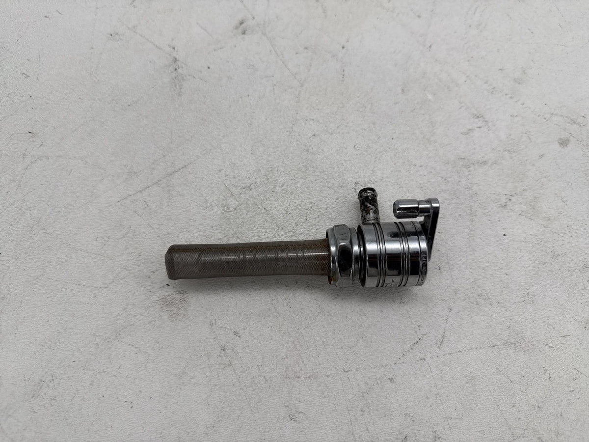 1997 Harley Road King Touring FLHR OEM Petrol Gasoline Gas Tank Fuel Petcock