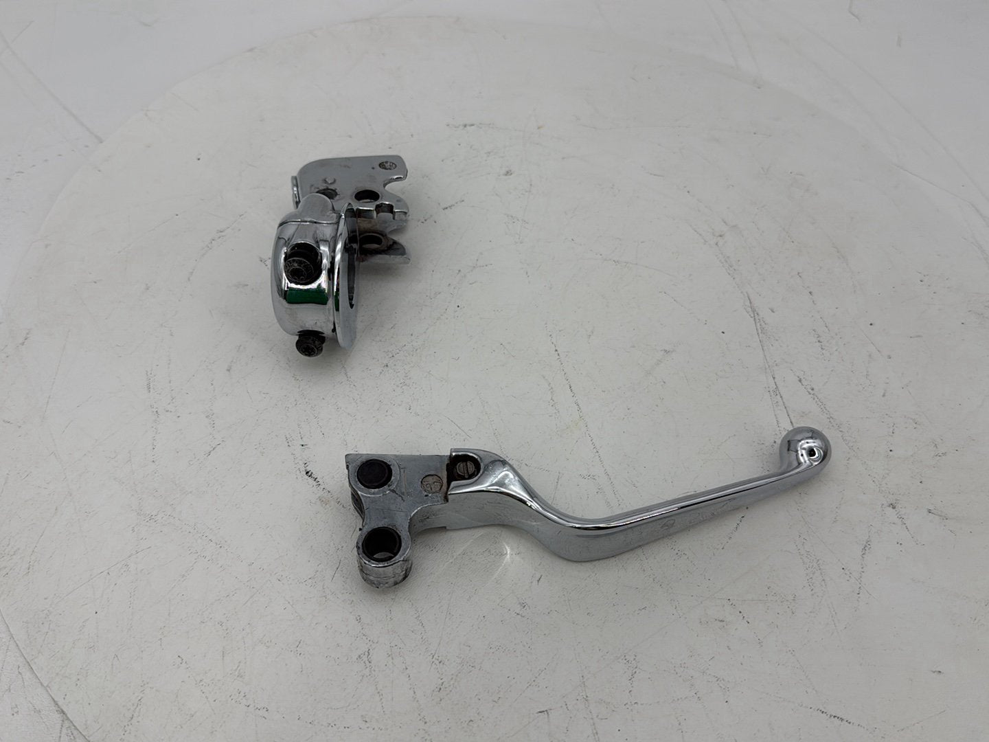 1999 - 2006 Harley-Davidson Touring CVO Screamin Eagle Road King Front Left Hand Clutch Control Lever 45077-07