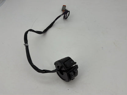 1999 - 2006 Harley-Davidson Touring Road King Left Turn Signal Headlight Switches Controls  	71685-06A