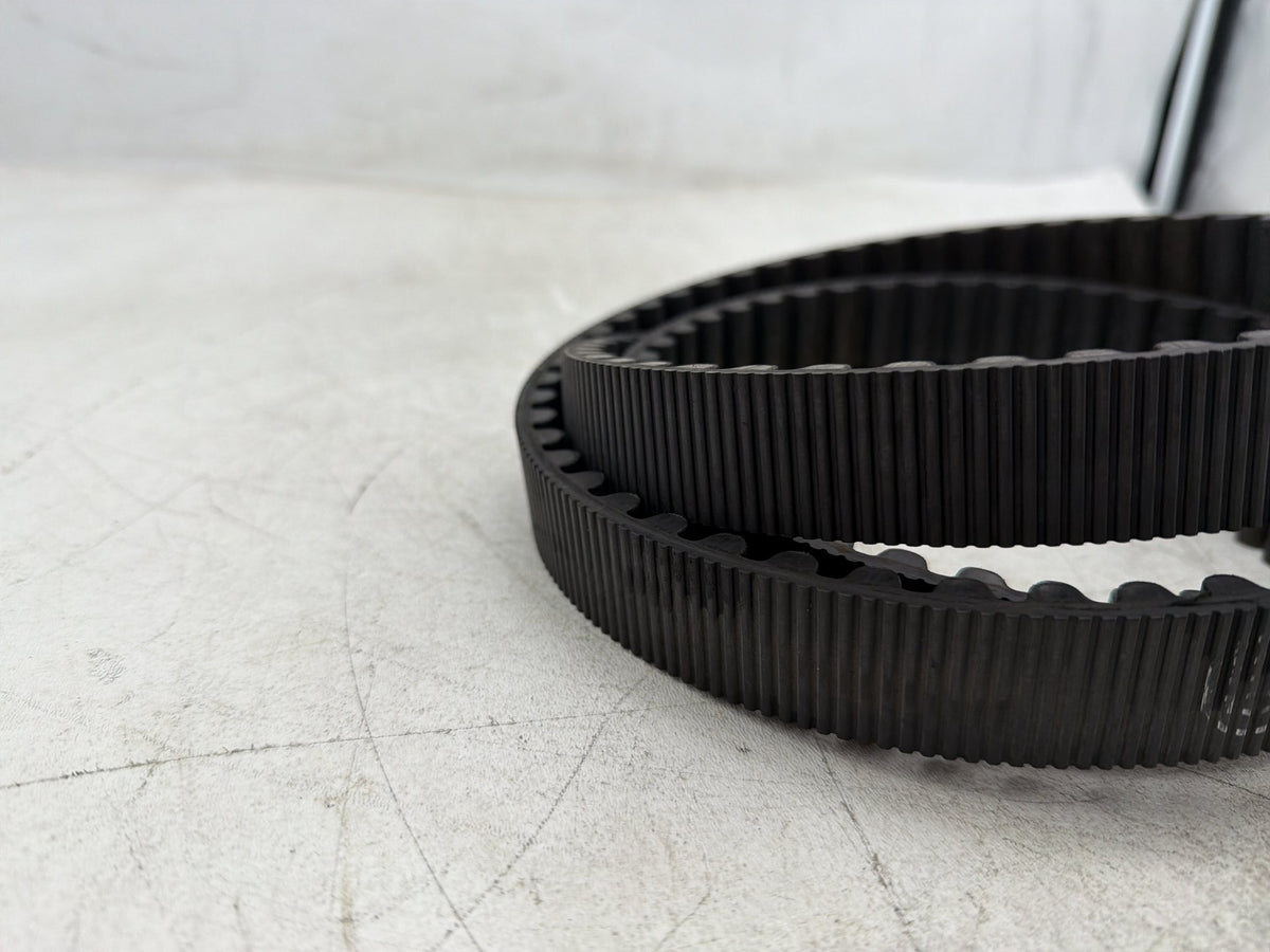 2004 Harley Heritage Softail Classic OEM Rear Drive Belt 40307-00B 135T 1-1/8"