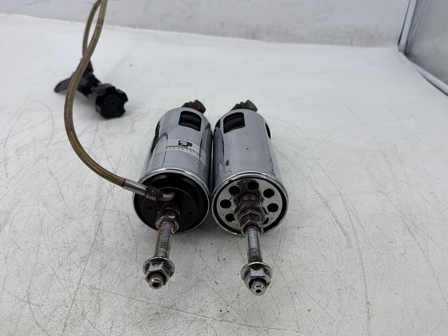 2011 Harley Softail FLSTFB Fat Boy OEM Rear Left Right Shock Absorbers