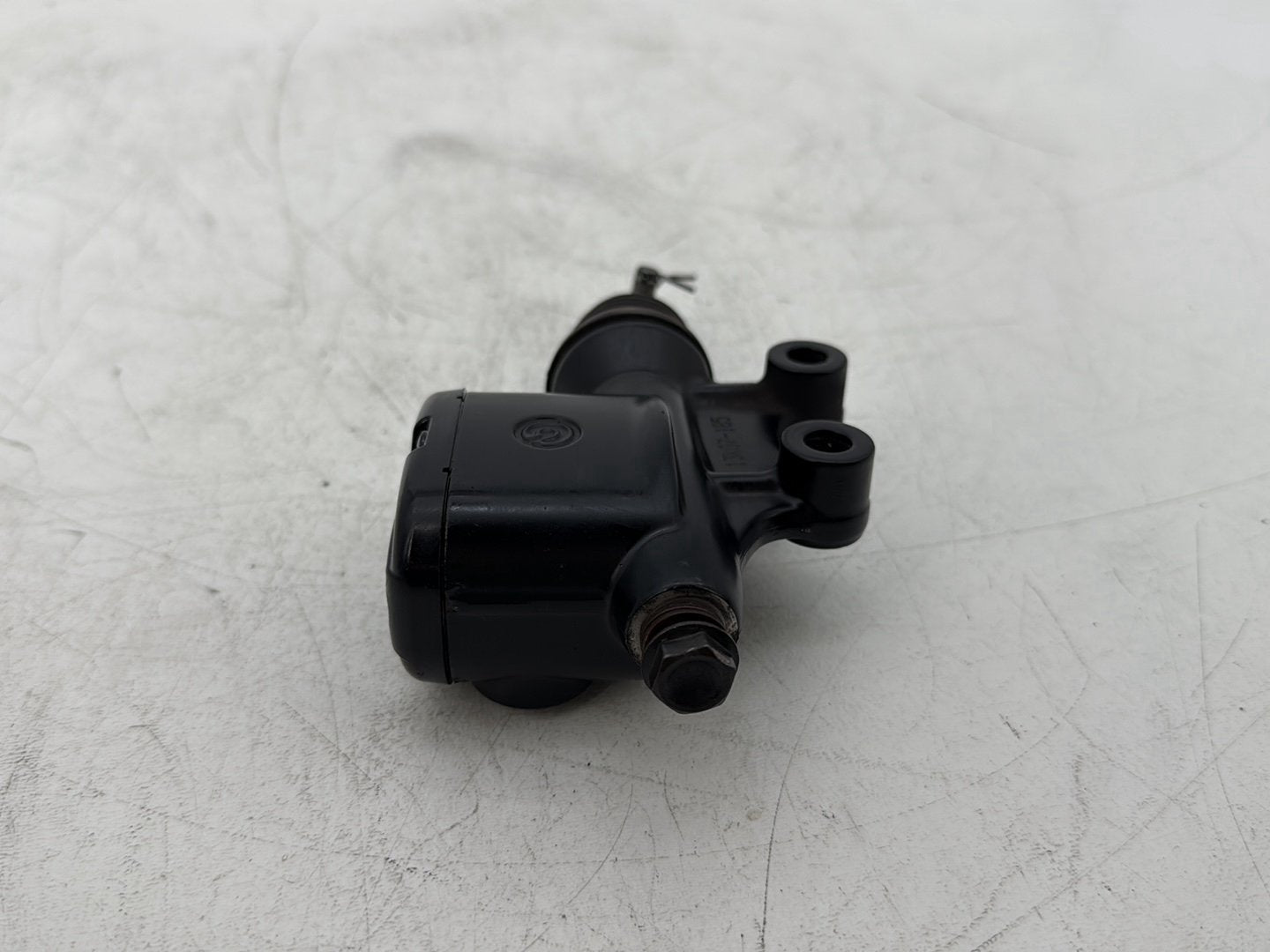 2014 Harley Street Glide Touring FLHXS OEM Rear Brake Master Cylinder Reservoir