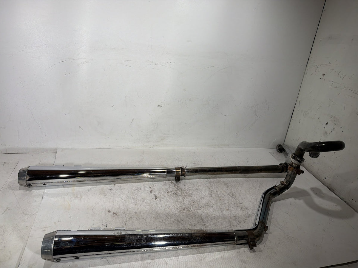 2004 Harley Electra Glide CVO Eagle Exhaust System 1 Header Pipe w/ Muffler