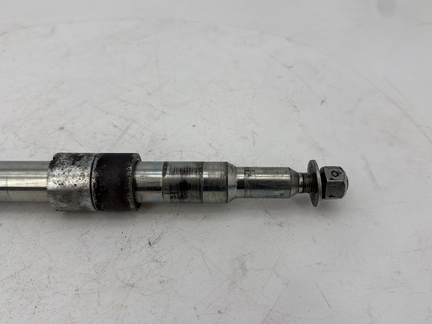 1999 - 2006 Harley-Davidson Touring Electra Glide Ultra Front Wheel Axle Bolt Shaft 43364-00