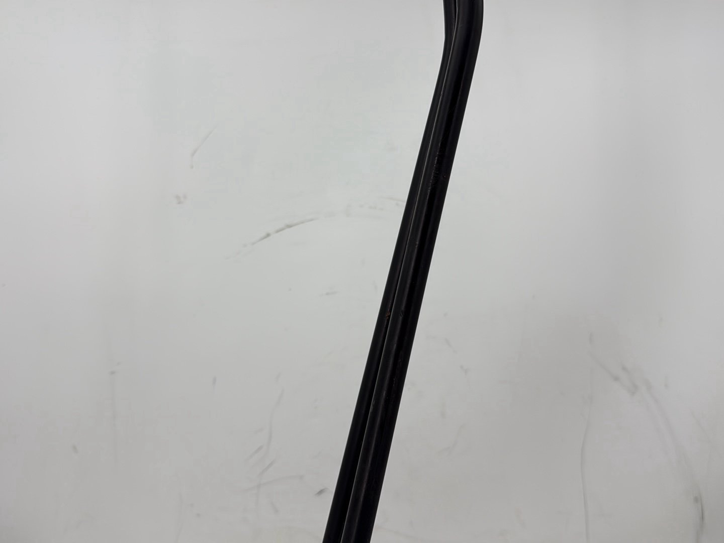 2004 Harley Road King Touring Custom FLHRSI OEM Rear Back Sissy Bar Rail Sissybar