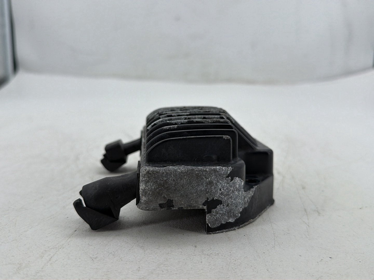 2009 Harley Dyna Street Bob FXDB OEM Voltage Regulator Rectifier