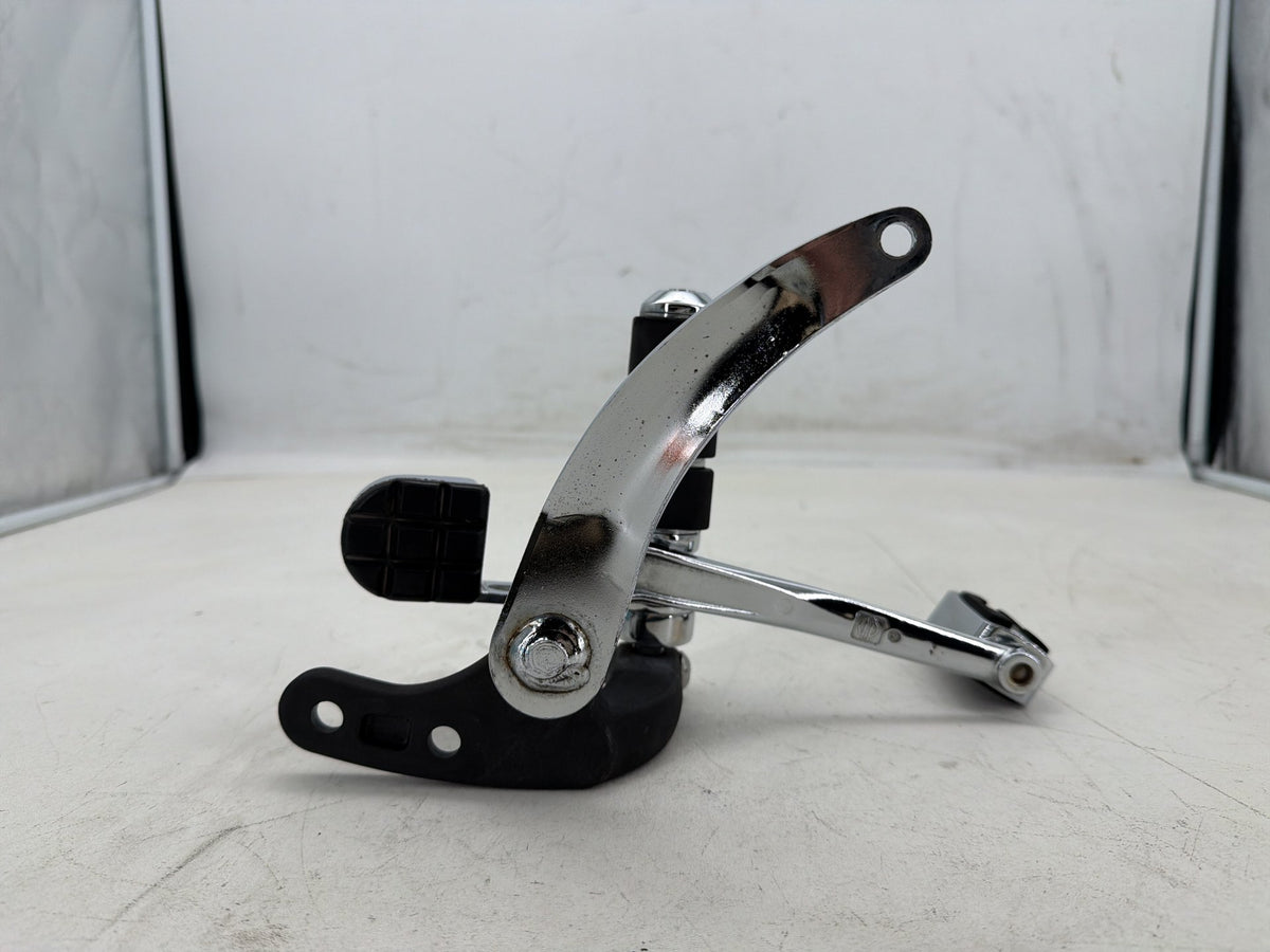 2005 Harley Dyna Wide Glide FXDWG 1 Right Brake Foot Control Pegs Old Number 7