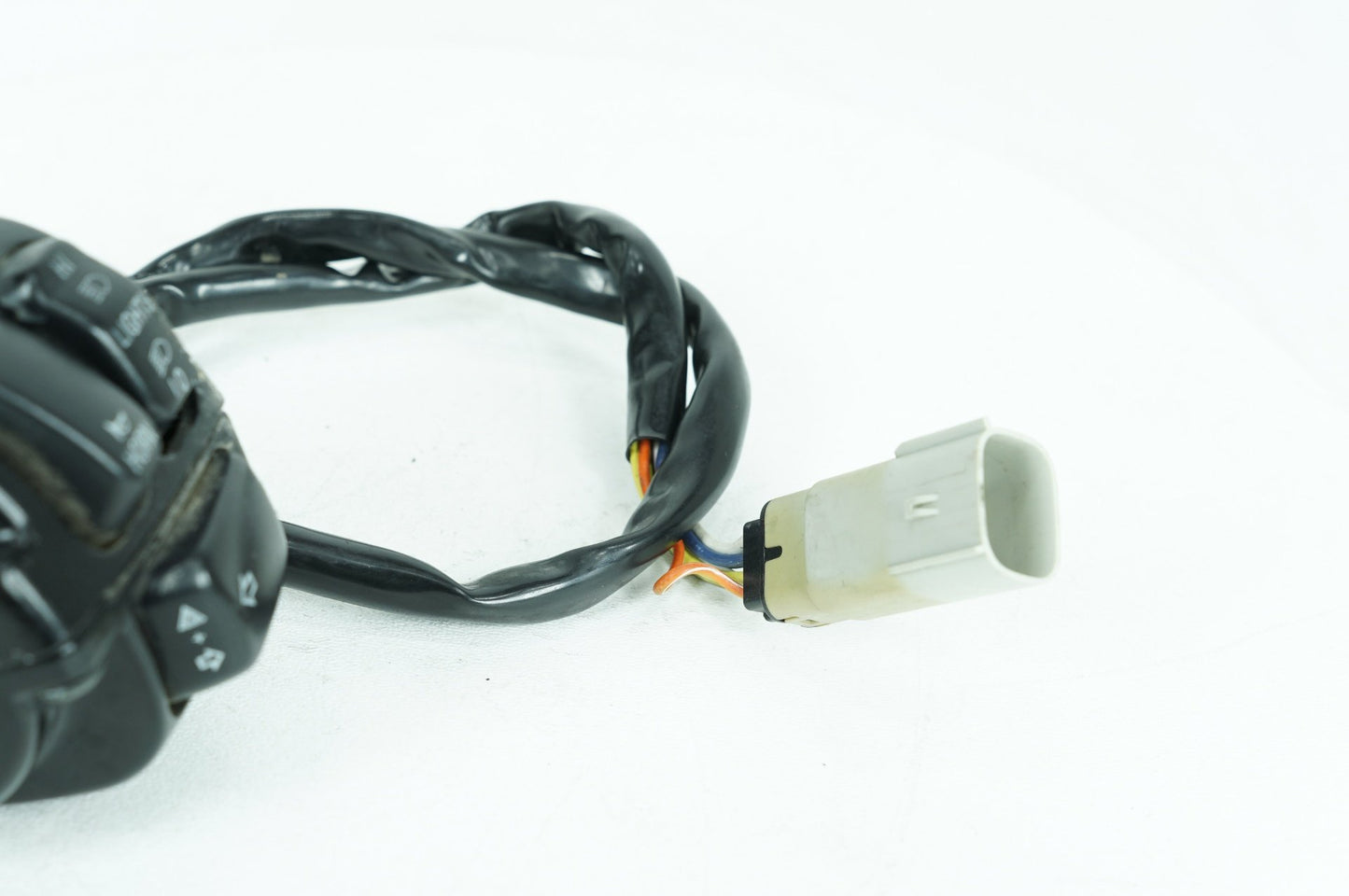 2004 - 2022 Harley-Davidson Sportster Nightster Left Turn Signal Headlight Switches Controls 71598-00