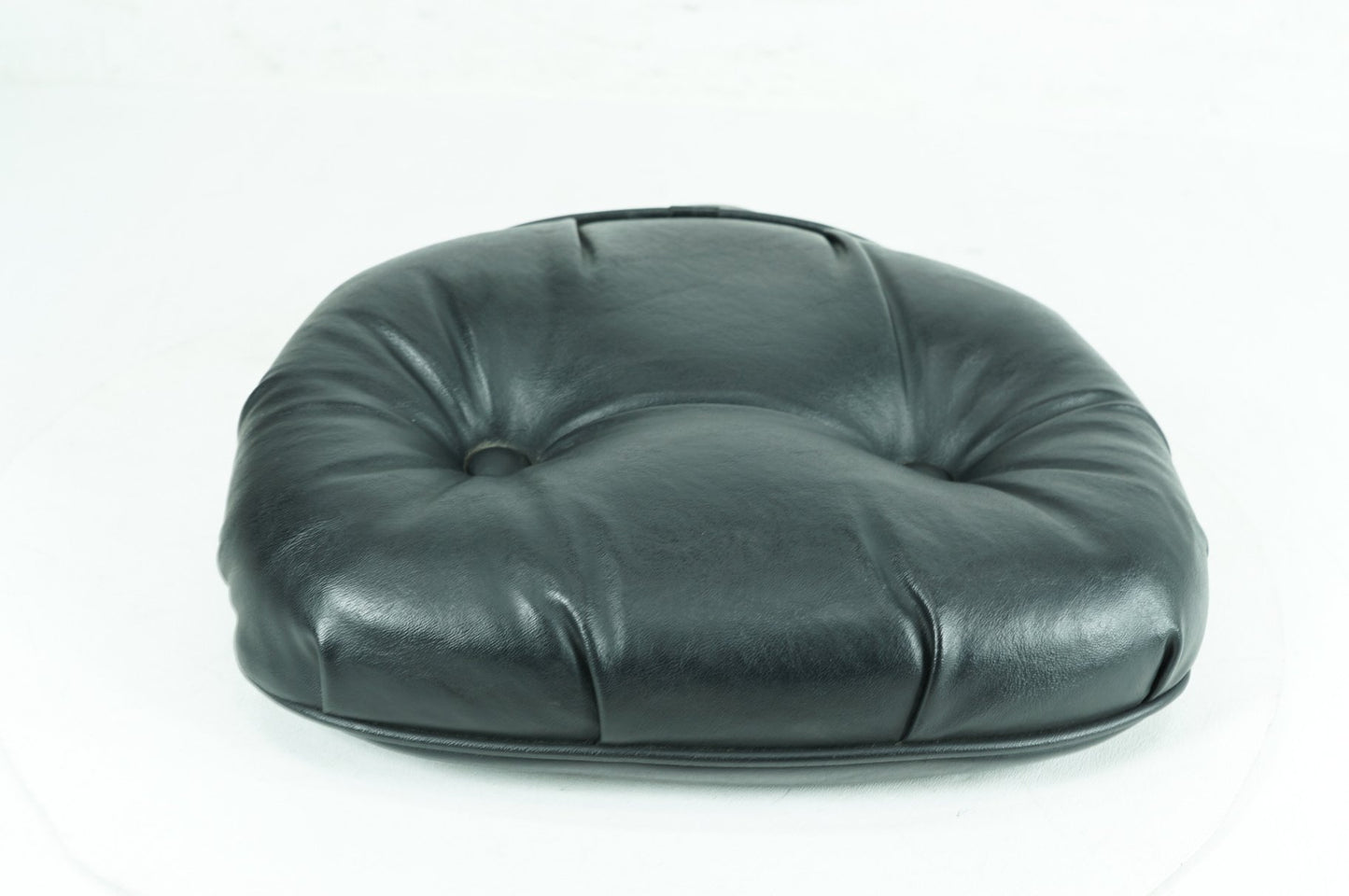 2004 - 2013 Harley-Davidson Sportster 1200 Low Rider Driver Backrest Adjustable Cushion Pad 52586-94A