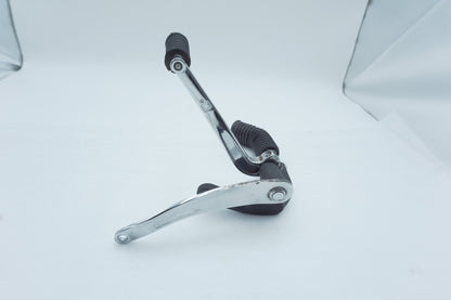 2008 - 2016 Harley-Davidson Dyna Wide Glide Left Foot Rest Support Bracket Peg 33693-03