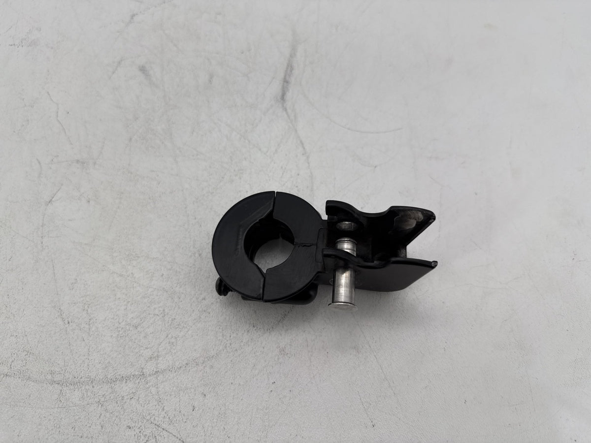 2007 Harley Dyna Super Glide FXD OEM Clutch Hand Lever Clutch Perch 38608-96