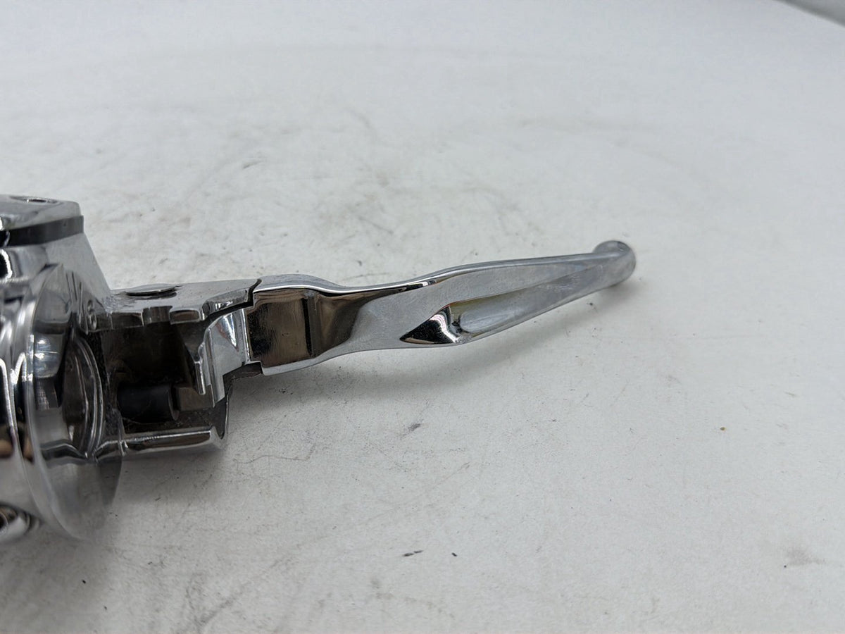 01 Harley Electra Glide Touring FLHT OEM Front Right Brake Lever Master Cylinder