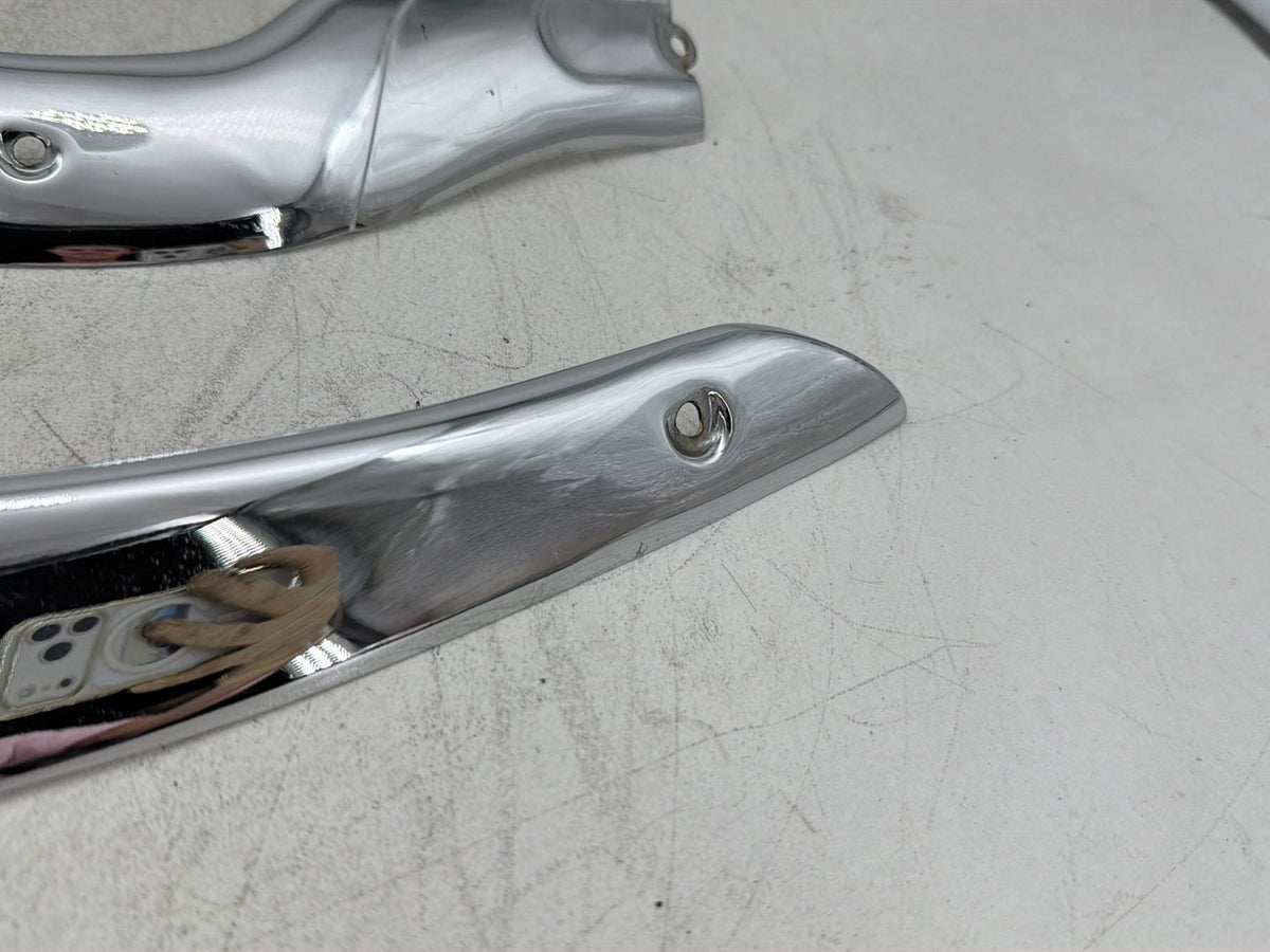 2009 Harley Road Glide Touring FLTR Front Windshield Mount Trim Strip