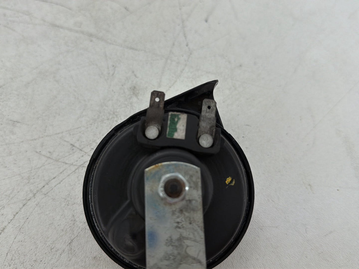 2006 Harley Electra Glide Touring Ultra FLHTCUI OEM Signal Horn Klaxon Beep